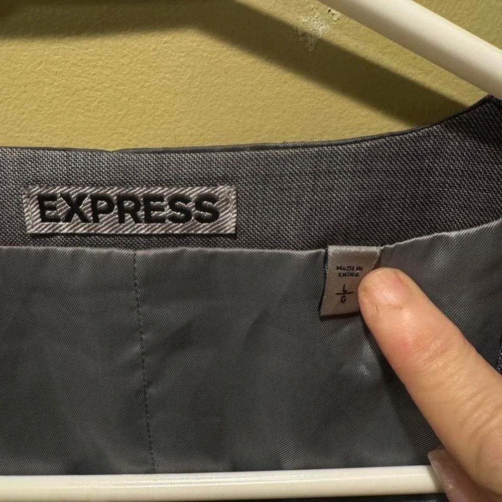 Express grey vest Size S - Picture 3 of 3